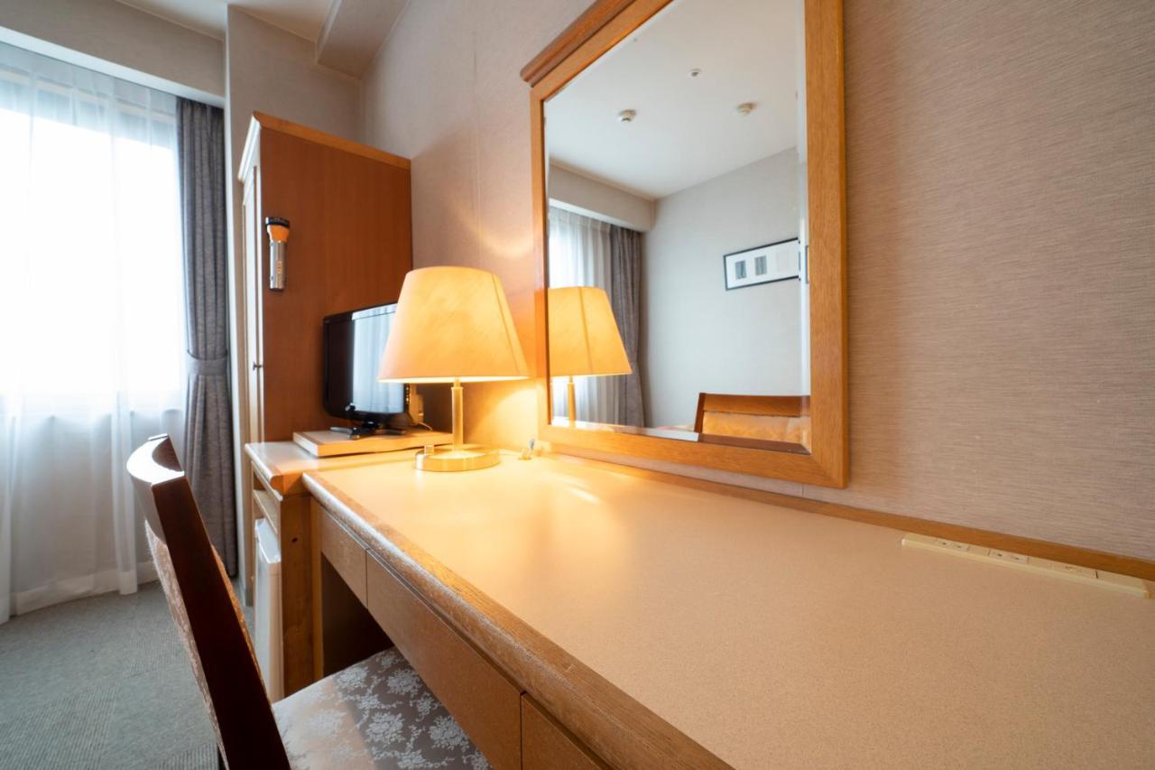 Hotel Econo Komatsu Komacu Kültér fotó