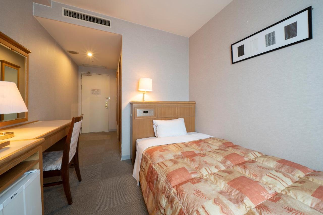Hotel Econo Komatsu Komacu Kültér fotó